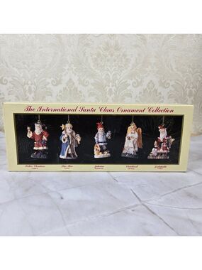 The International Santa Claus Ornament Collection Set of 5 Ornaments IOB Vintage